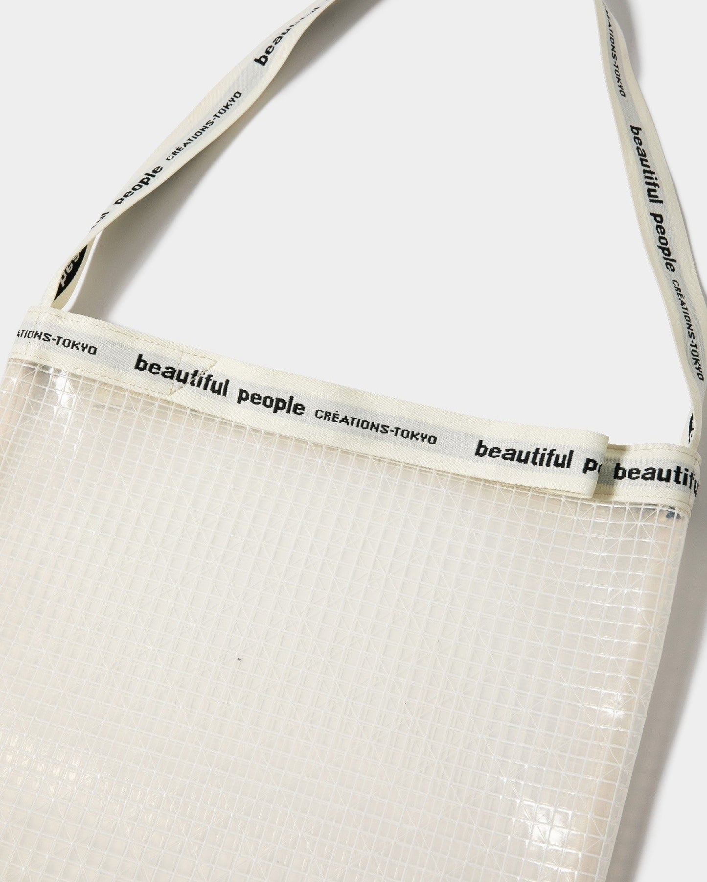 beautiful people (ビューティフルピープル) / Vinyl logo tape Shoulder bag ビニール ロゴ テープ ショルダー バッグ / ホワイト