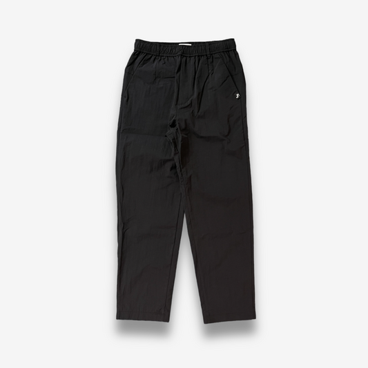 Liss / POLYESTER TAPERED PANTS / BLACK