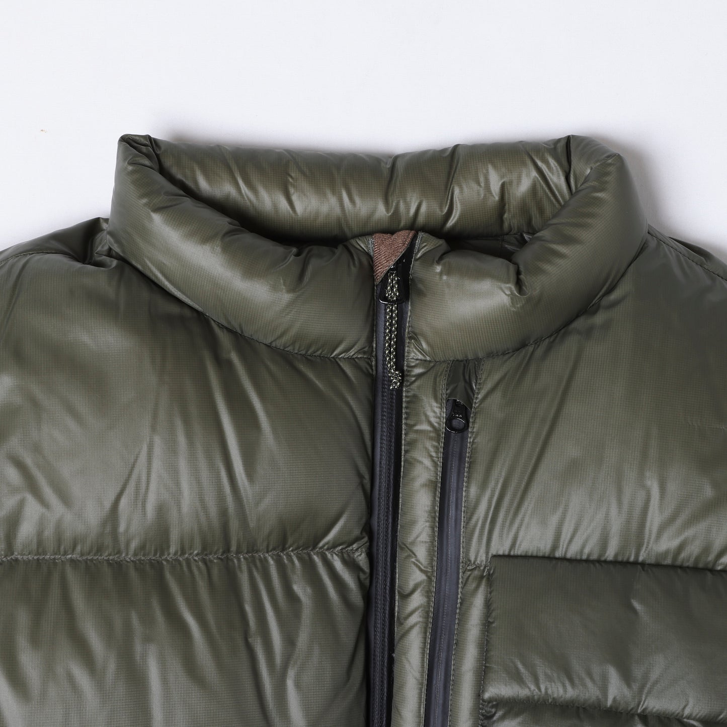 NANGA X LIBERAIDERS  (ナンガ リベレイダース) RIPSTOP NYLON DOWN VEST リップストップ ダウンベスト オリーブ